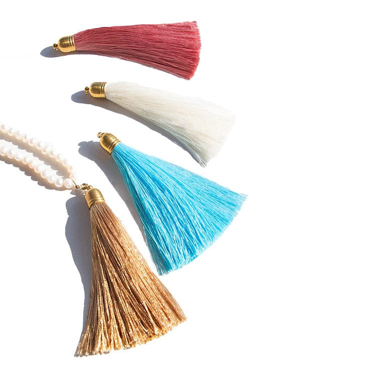 Native Essentials MIA • Long Pearl Necklace with Tassels 76cm | 30" + 4cm | 1.5" tassel / AA grade Freshwater Pearls / 4 interchangeable silk tassels